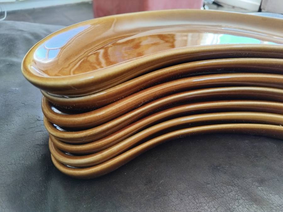 Set Of 7 G.C Ware Vintage Mid Century Modern Kidney Shaped Serving Snack Plates