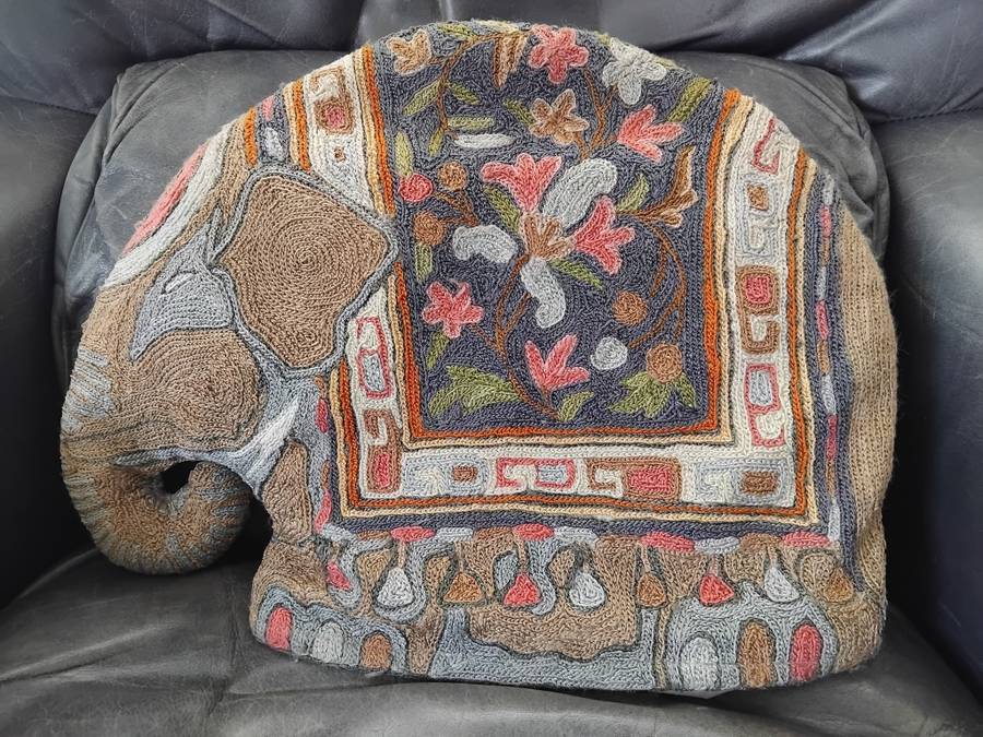 Vintage Rare And Unique Hand Embroid Elephant Coffee Or Tea Pot Cozy India Insulated
