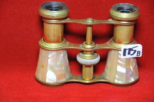RARE!! ANTIQUE FRENCH OPERA BINOCULARS WITH MOTHER OF PEARL INLAD