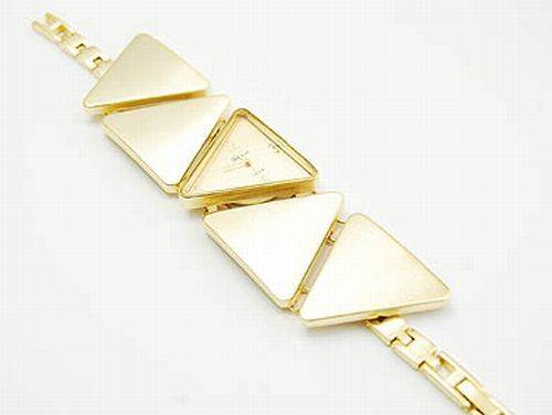 MAT GOLD COLOR - TRIANGLE SHAPED - LADIES TOGGLE GENEVA PLATINUM WATCH