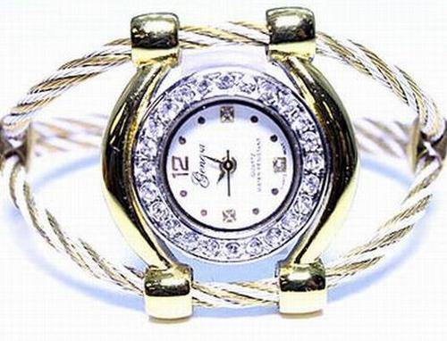 GENEVA FASHION WATCH - ROPE DESIGN DOUBLE  HINGE WRIST BAND - CRYSTAL STUDS ON BEZEL