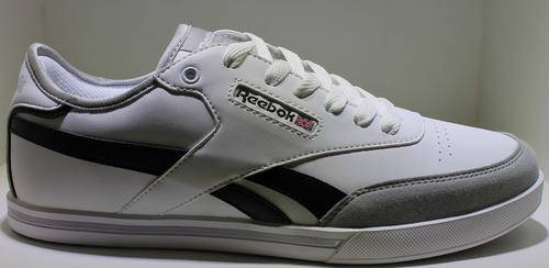 MENS AUTHENTIC REEBOK STREET ACE (SIZE 1O S.A)