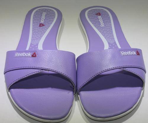 LADIES AUTHENTIC REEBOK SANDALS (SIZE 5 S.A)
