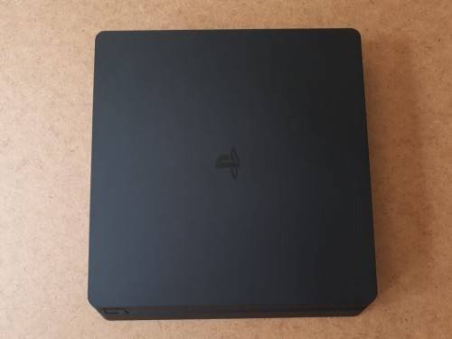 PlayStation4 Slim 500GB