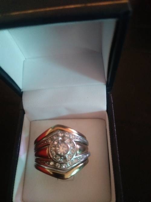 3 Piece White and Gold ring Free Shipping