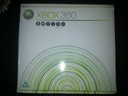 Xbox 360 60GB complete in box, mint