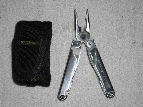 Leatherman Wave II with Black Nylon Pouch