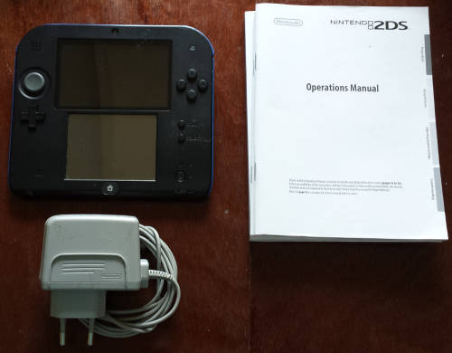 Boxed Black and Blue 2DS Console + Charger + Free Game