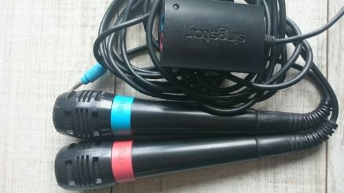 SingStar Microphones + Games Bundle