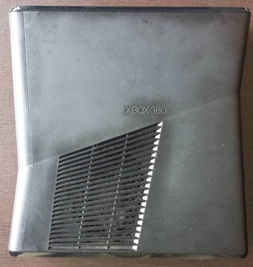 Boxed Matte Black Xbox 360 S Console 250GB + Original Controller