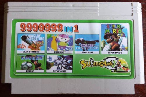 9999999 in 1 - Famiclone (Retro)