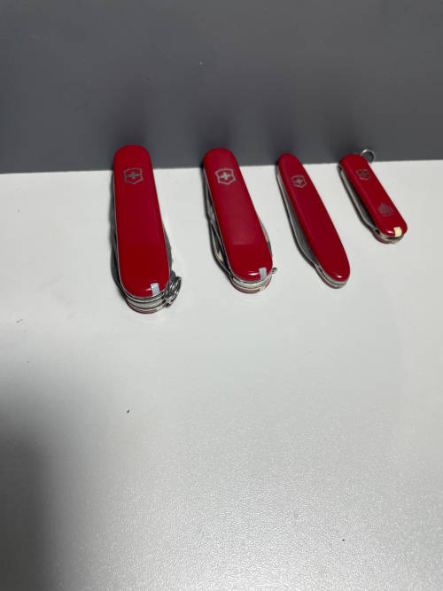Victorinox Trio + Classic