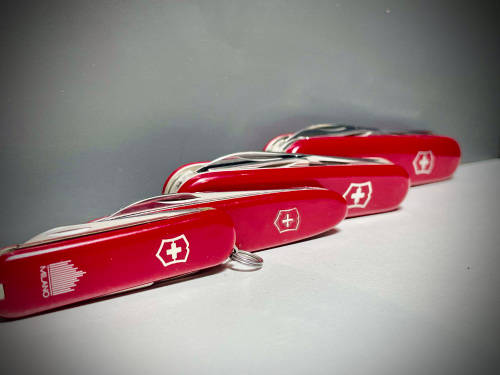 Victorinox Trio + Classic