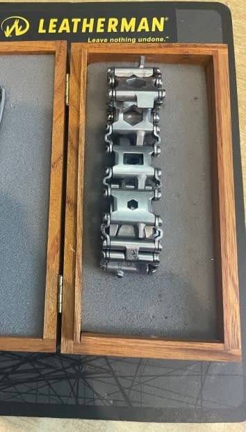 Leatherman Tread