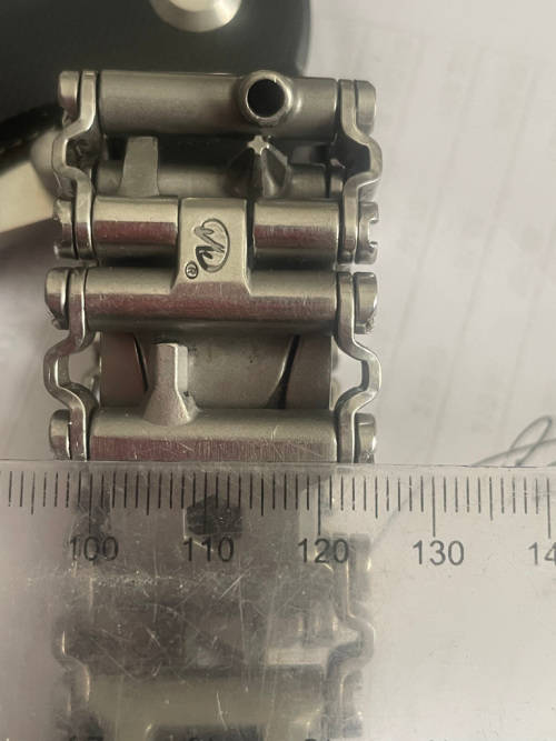 Leatherman Tread