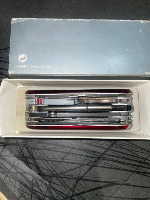 Victorinox Cybertool Lite