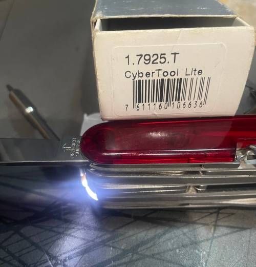 Victorinox Cybertool Lite