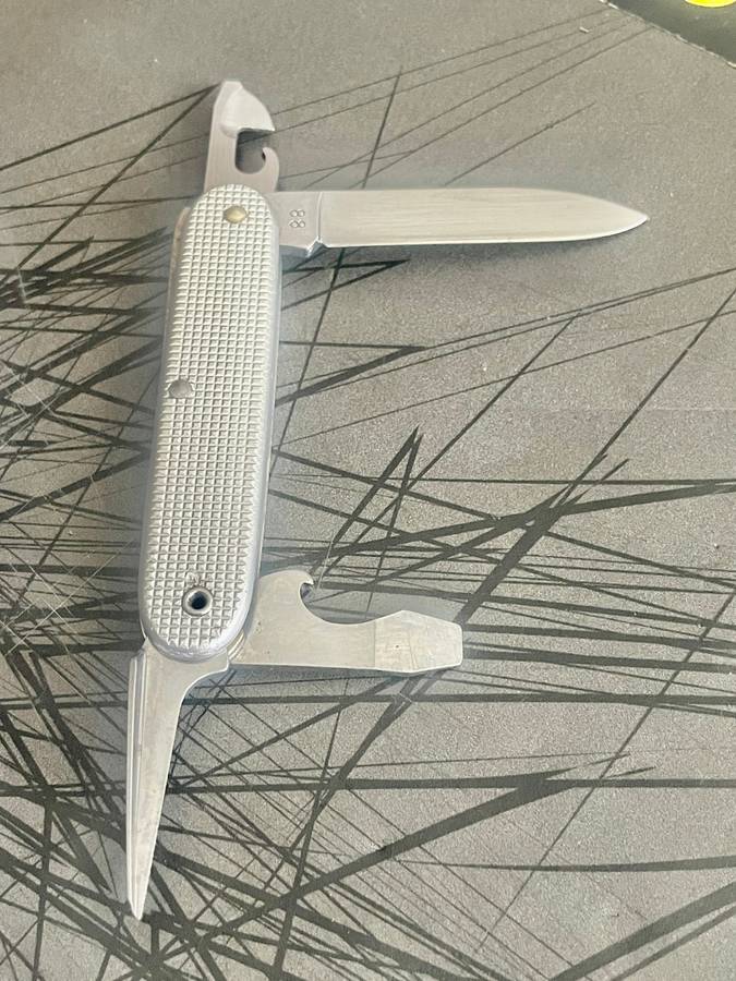 Wenger 88 Soldiers Knife