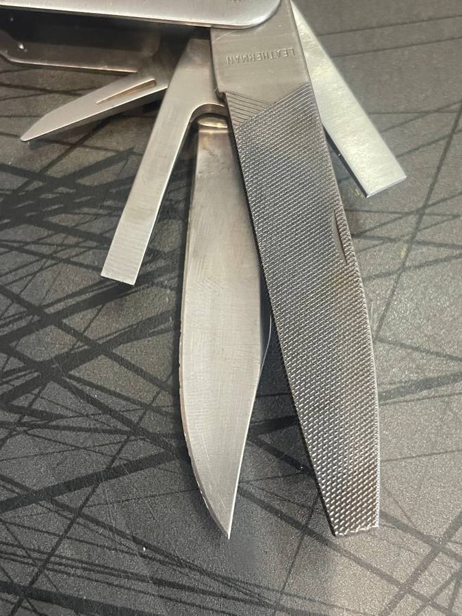 Leatherman Supertool (0896 Date Stamp)