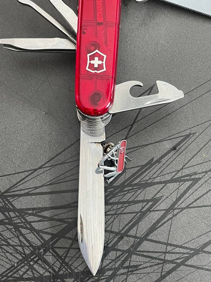 Victorinox Handyman Red 91mm