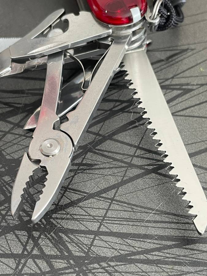 Victorinox Handyman Red 91mm