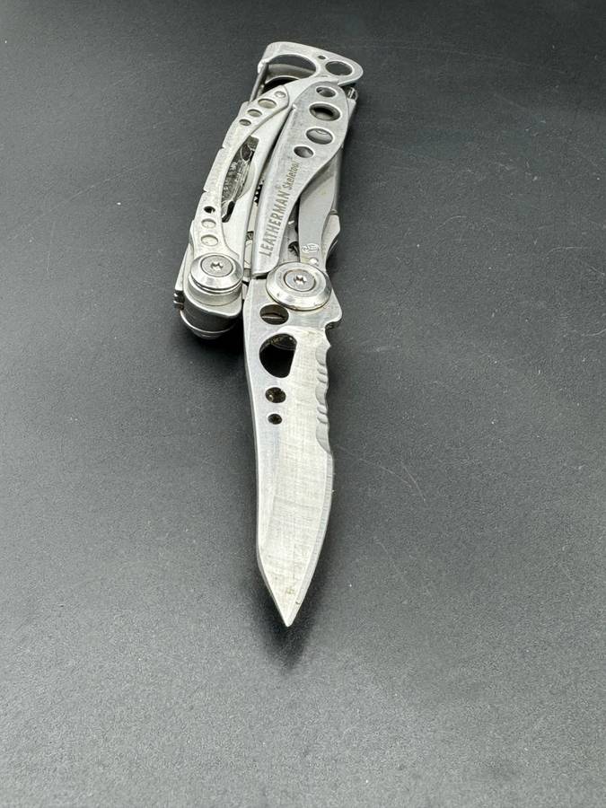 Leatherman Skeletool