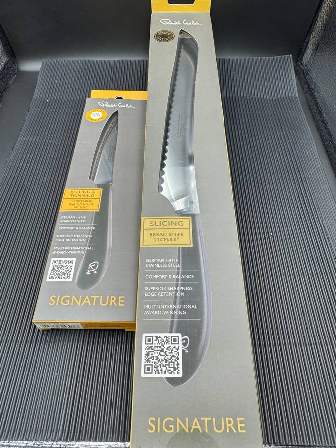 Robert Welch Signature Bread Knife 22cm + Paring Knife