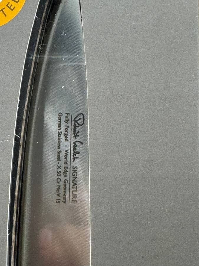 Robert Welch Signature Bread Knife 22cm + Paring Knife