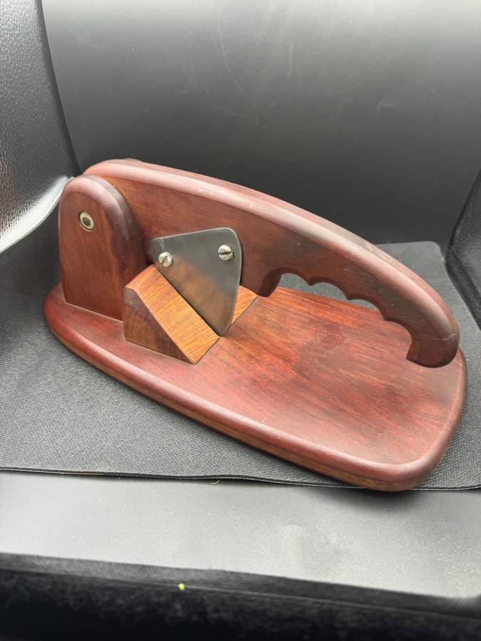 Bilton Cutter -Kiaat Wood