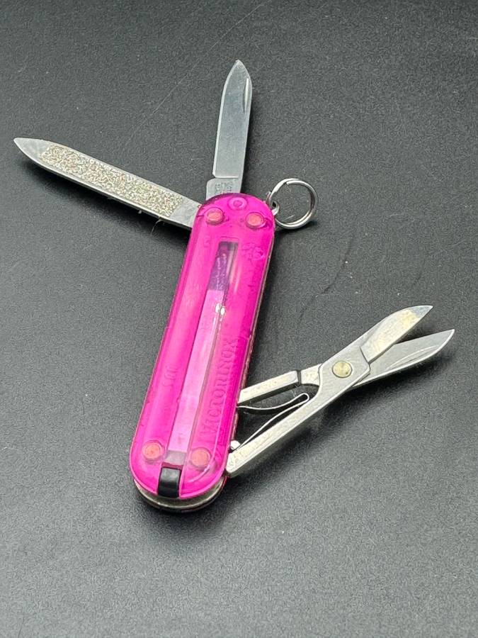 Victorinox Classic Colours Cupcake Dream 58mm