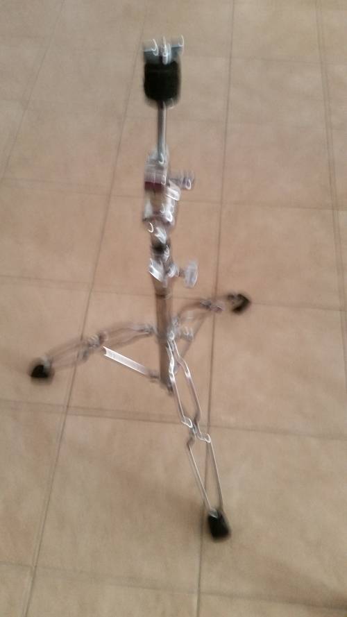 Pearl B-1000 cymbal stand