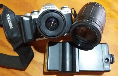 Pentax mz-m camera bundle