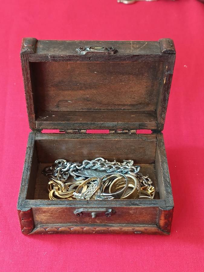 !!! Crazy R1 start !!! Collectors rings, earings and bracelets