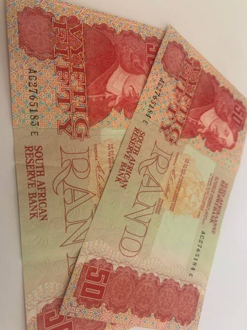 !!! UNCIRCULATED S.A R50 NOTES IN SEQUENCE!!!