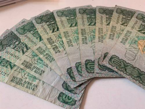 !!!9X CIRCULATED S.A R10 NOTES!!!