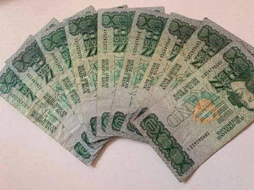 !!!9X CIRCULATED S.A R10 NOTES!!!