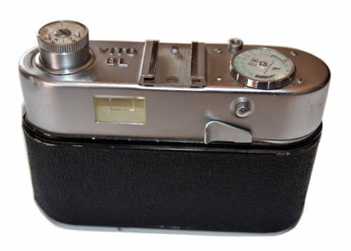 Voightlander Vito BL, Kodak Brownie, Vivitar Lightmeter