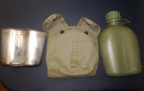 SADF - ORIGINAL BORDER WAR - COMPLETE WATER BOTTLE WITH FIREBUCKET