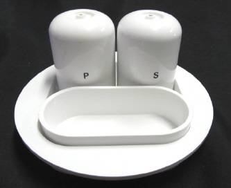 Guzzini salt and pepper set