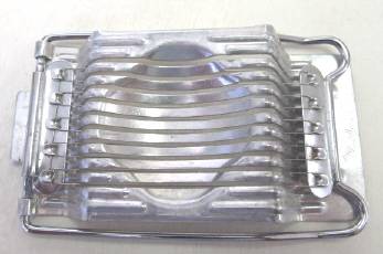 Nutbrown egg slicer