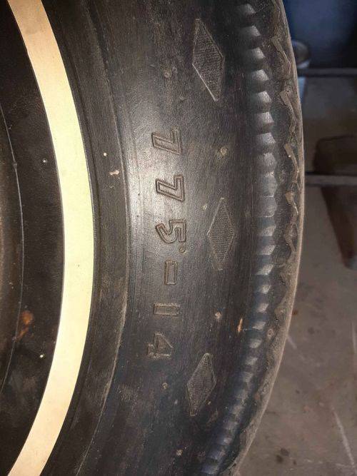Set of 4 : 775-14 inch vintage tyres
