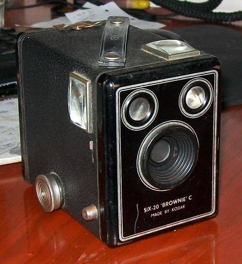 Kodak Six-20 Brownie C Camera