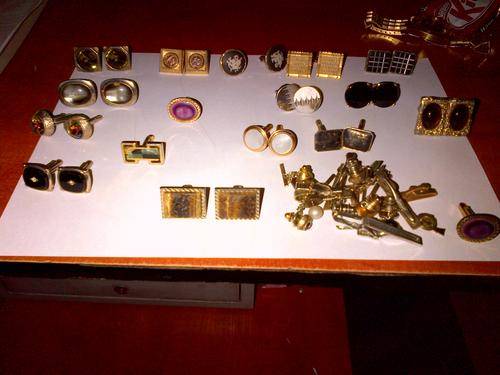 15 Pairs of Old Colletable Cufflinks and Tie Pins