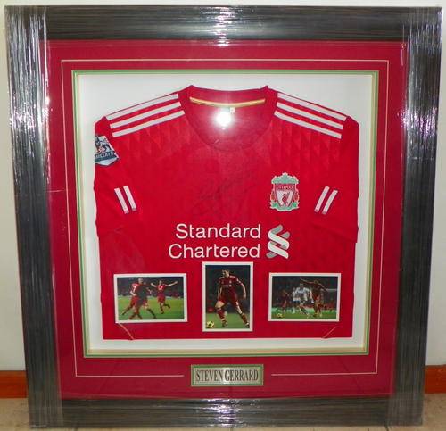 LATE ENTRY!!!FRAMED STEVEN GERRARD SIGNED LIVERPOOL JERSEY WITH 3 PICS AND COA-ABSOLUTELY STUNNING