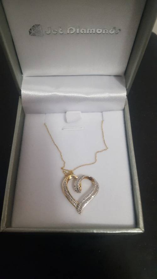 R18 736 Evaluated Diamond Pendant