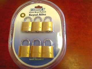 Cobolt  25mm Brass Padlock 6 Pack (Keyed Alike)