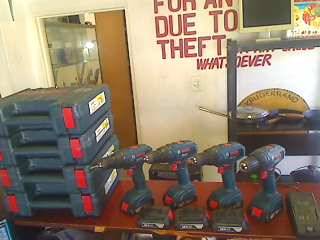 Bosch Rechargeable Drills GSR 1800-Li Li-ion x 4 In Cases (Please Read!!!!!)