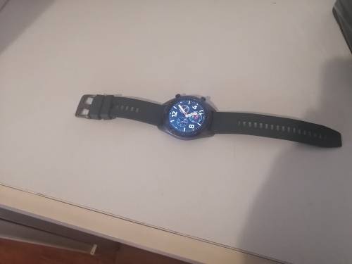 Huawei Watch GT (9.99/100) very clean watch