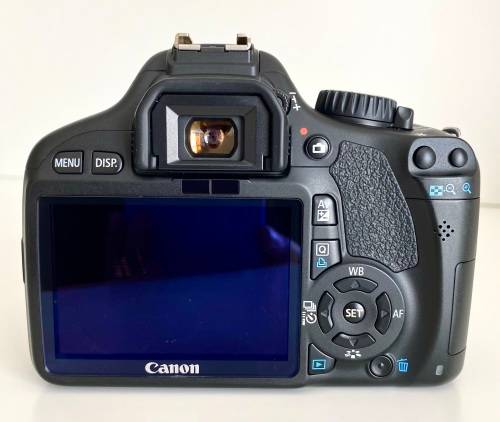 Canon EOS 550D + Canon EF-S 18-55mm lens