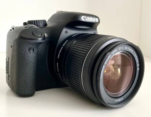 Canon EOS 550D + Canon EF-S 18-55mm lens